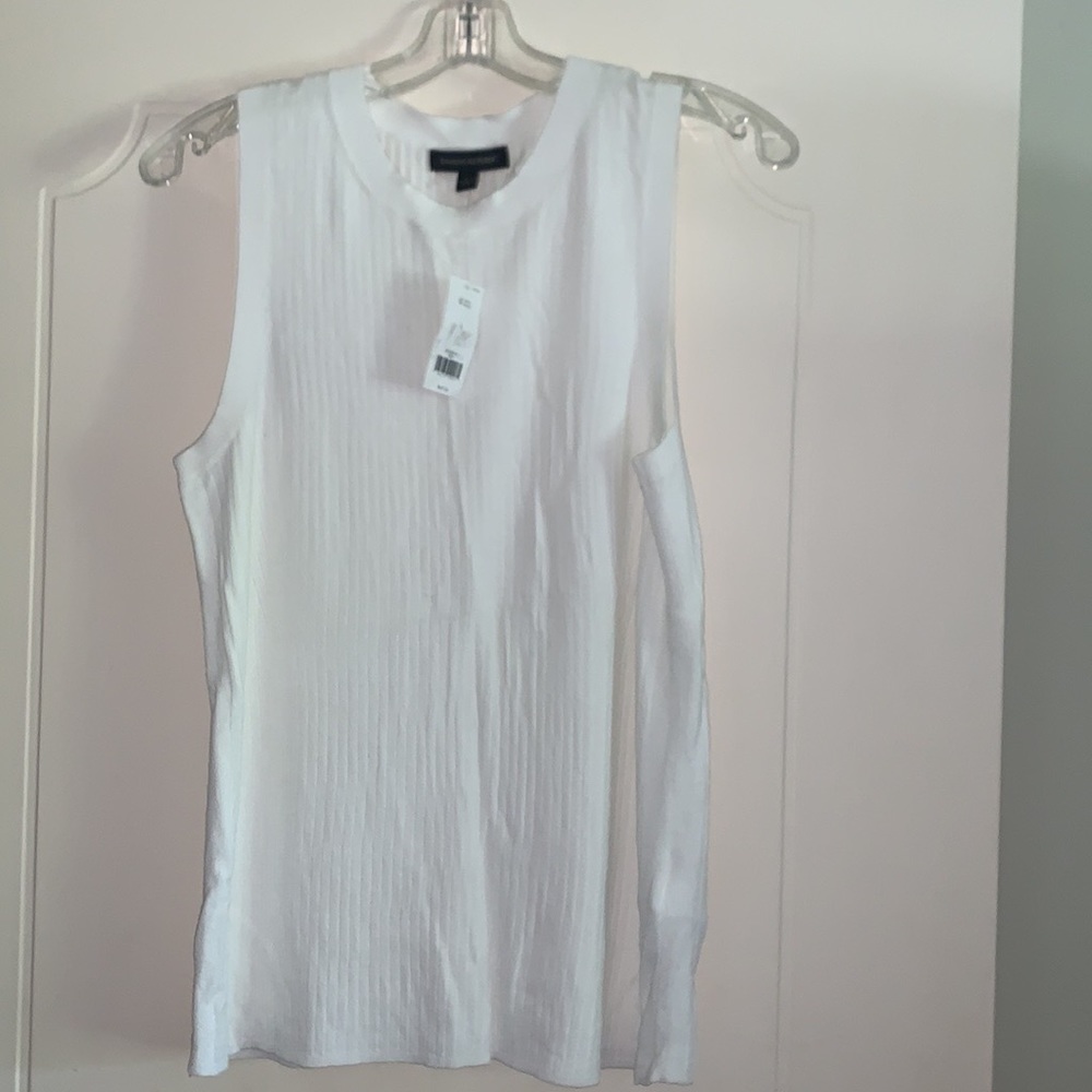 Banana Republic sleeveless white top